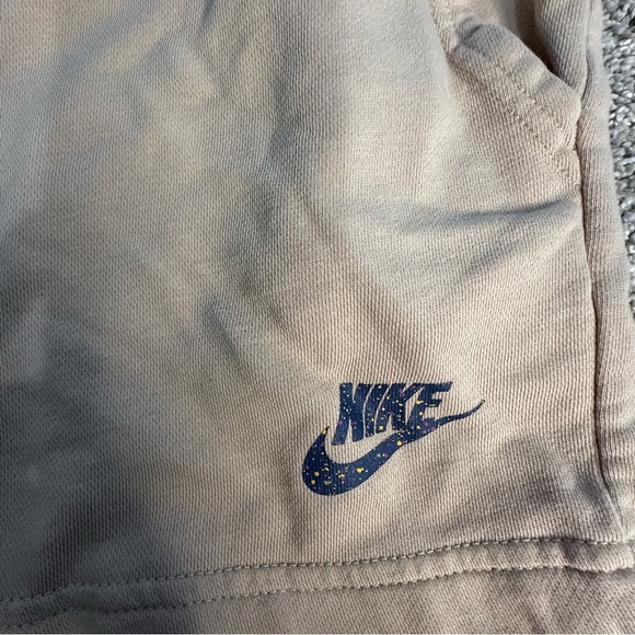 🎆Nike Sportswear Icon Clash Fleece Drawcord Shorts small tan loungewear pockets - Picture 9 of 16